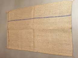 Light weight jute sacking bags for packing 50 Kg foodgrains